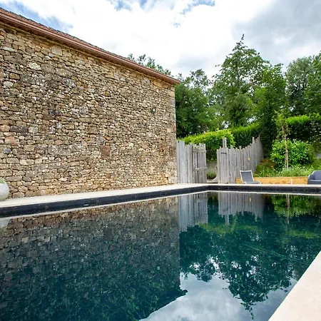 Dreamy Retreat In Loubejac, Cleaning Included